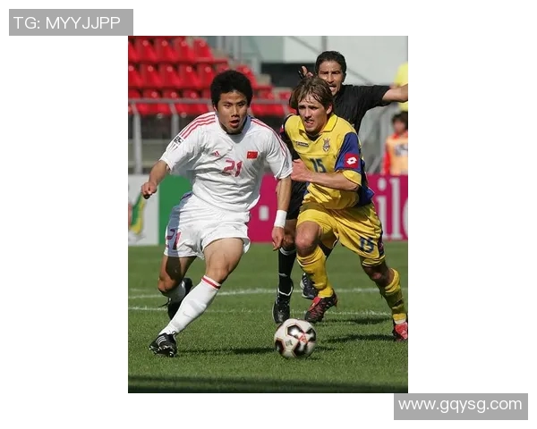 珍贵足球明星合影高清照片展现辉煌瞬间与激情岁月的完美结合